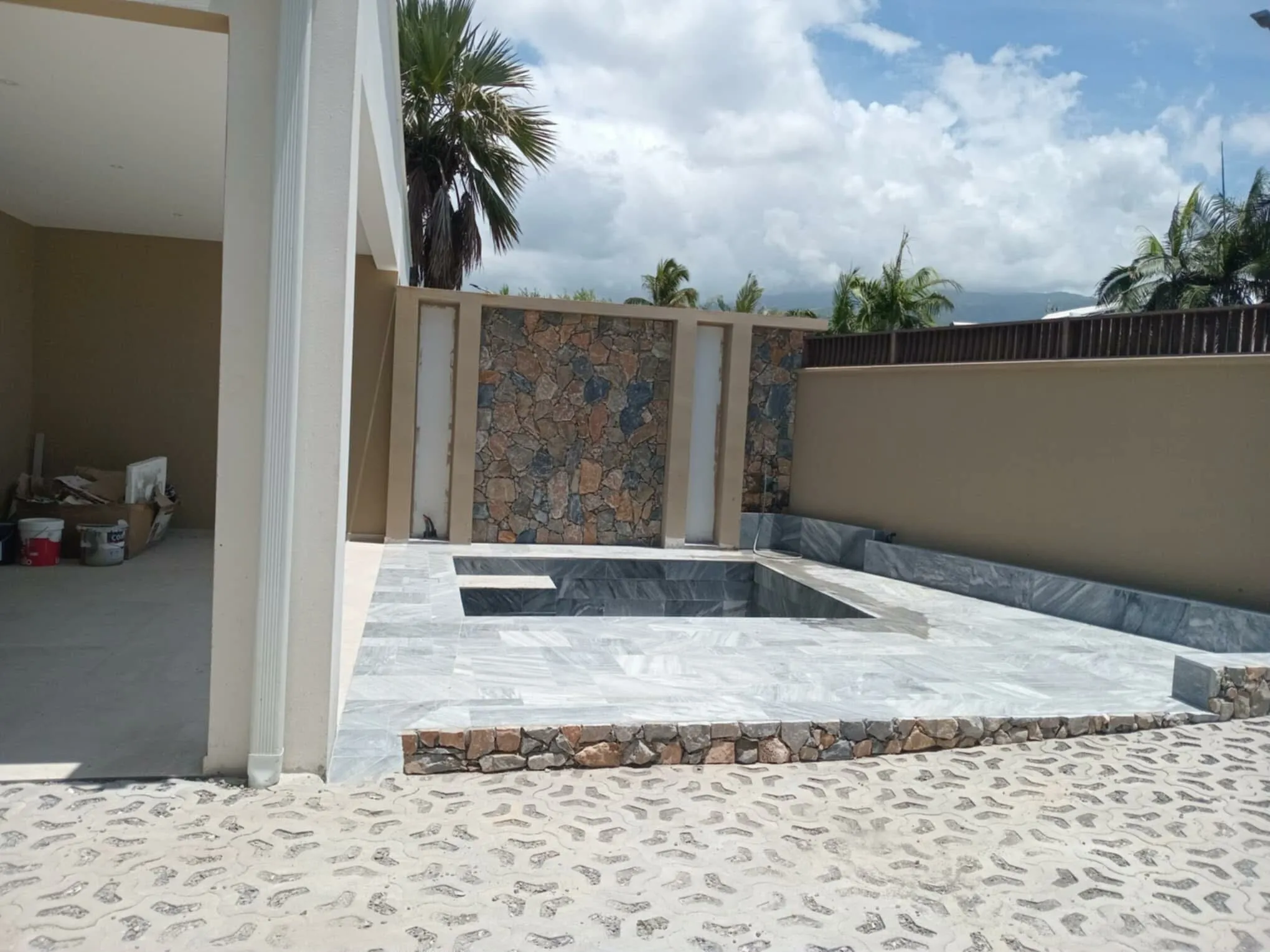 Parapet - Image gallerie 17